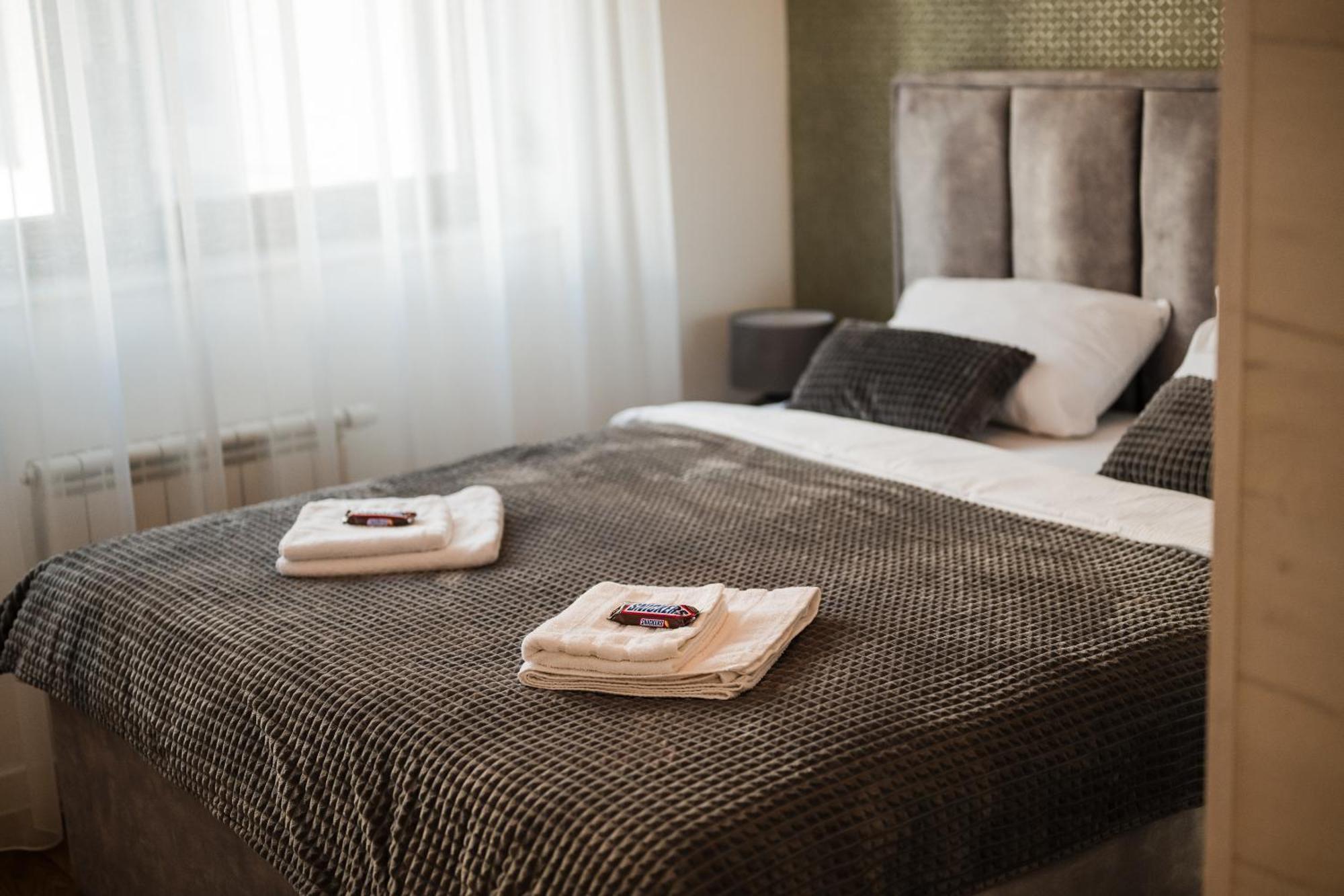 Apartman City Charm Баня-Лука Екстер'єр фото